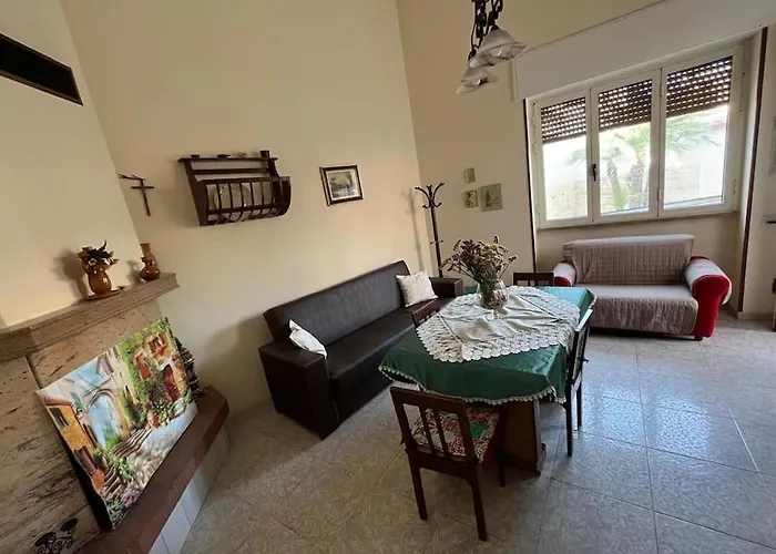 Holiday home Giardino La Grotta - Salentina Con Giardino Privato Ruffano